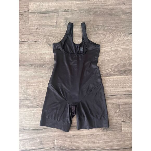 TC Shape Slimmer Bodysuit size XL - Picture 1 of 3